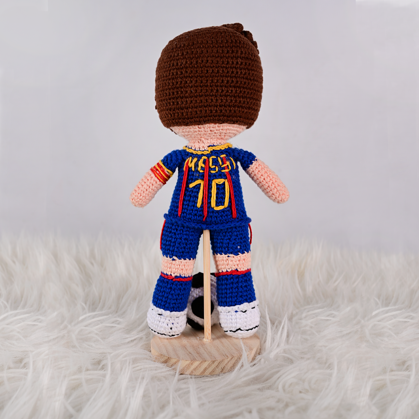 Amigurumi de Messi con Pelota