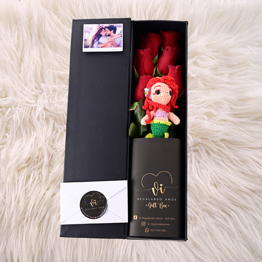 Box Luxury Rosas Rojas + Ariel