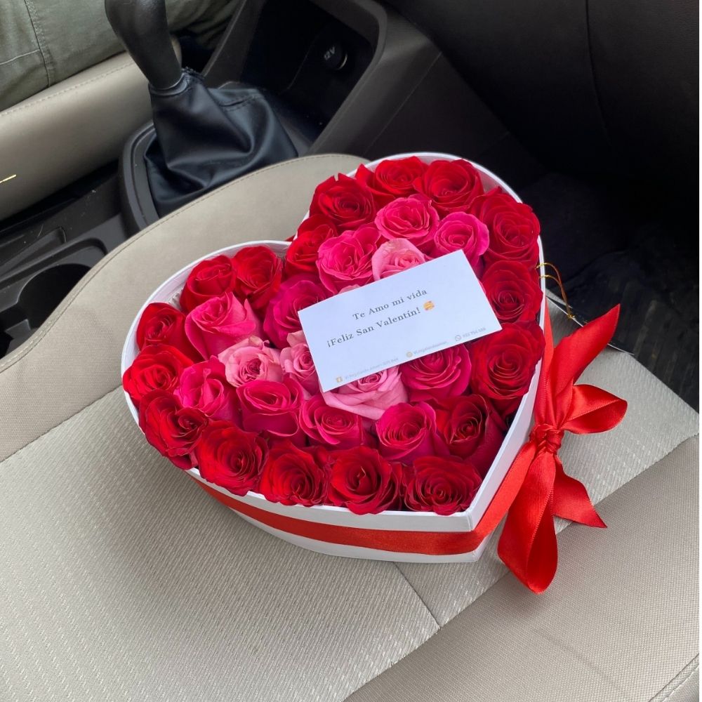 30 rosas rojas