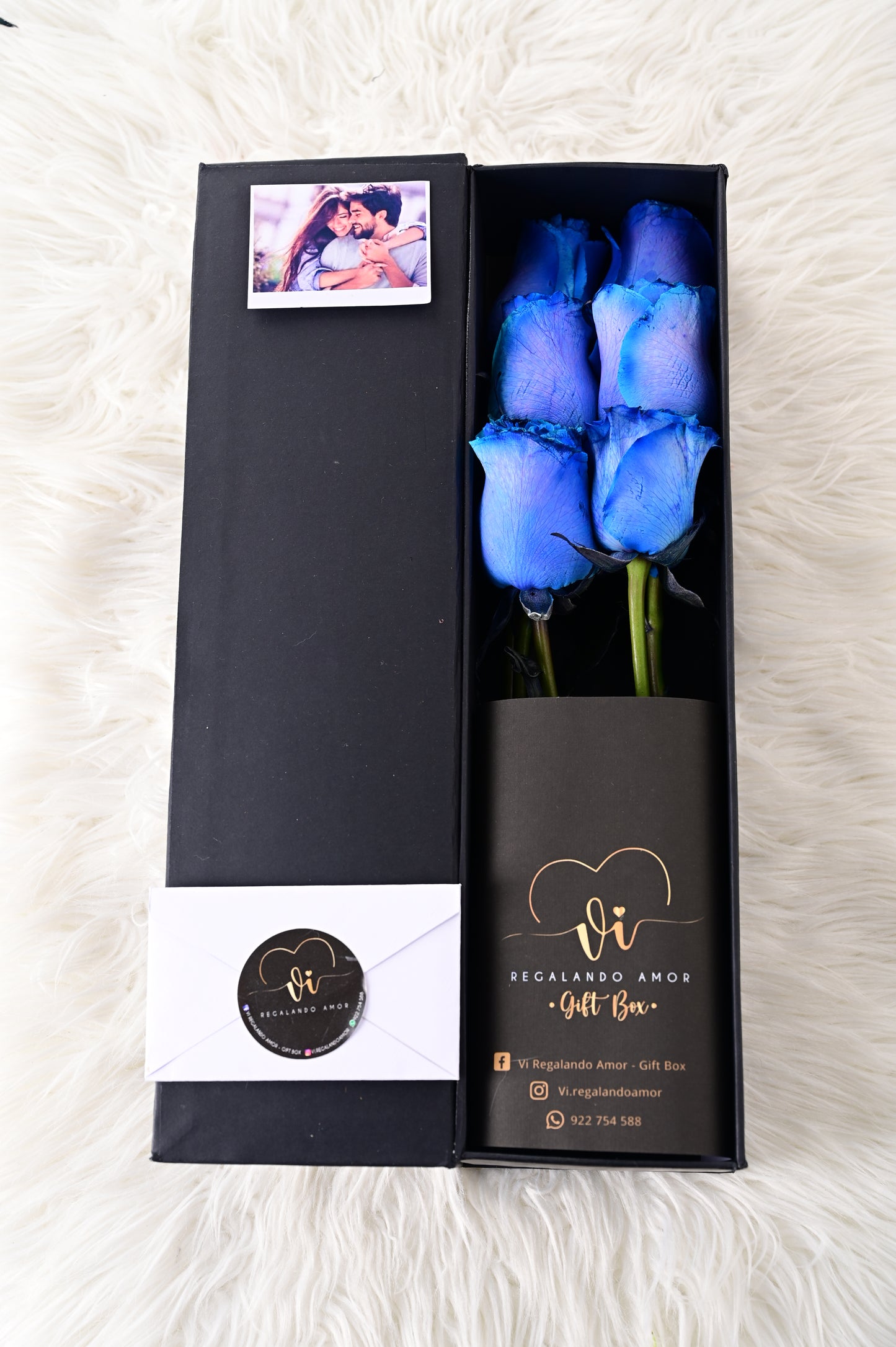 Box Luxury Rosas Azules