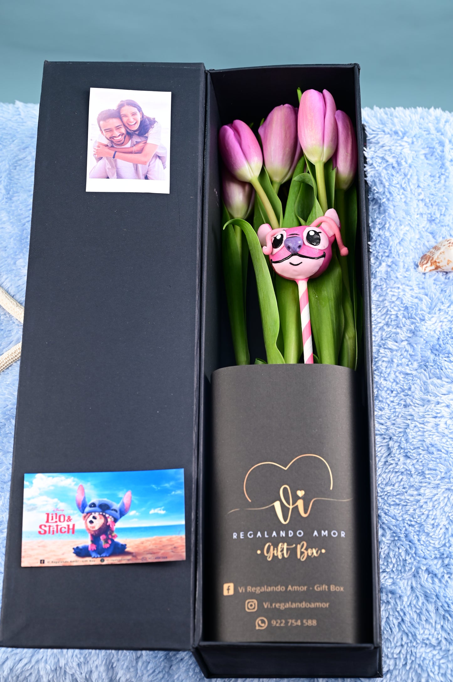 Box Luxury Tulipanes Rosados + Cakepop de Angel (novia de Stitch)