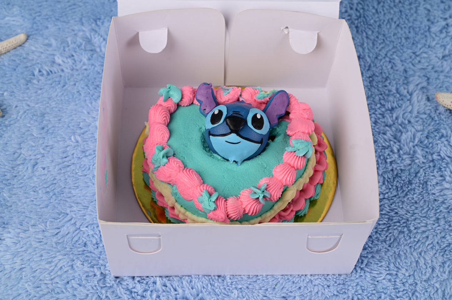 Mini Torta Stitch – Porción para 1 a 2 personas