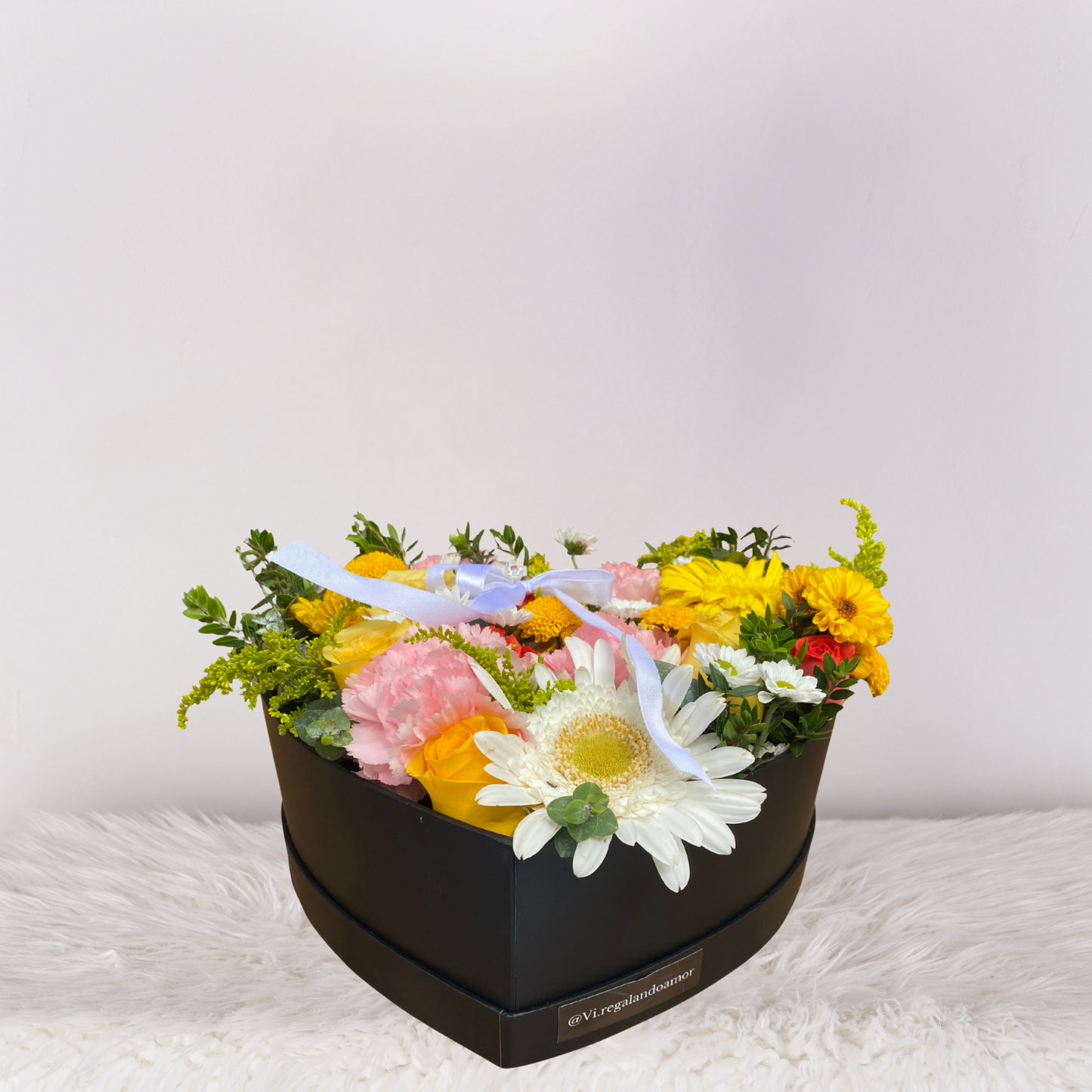 Corazón Primaveral – Flores Amarillas