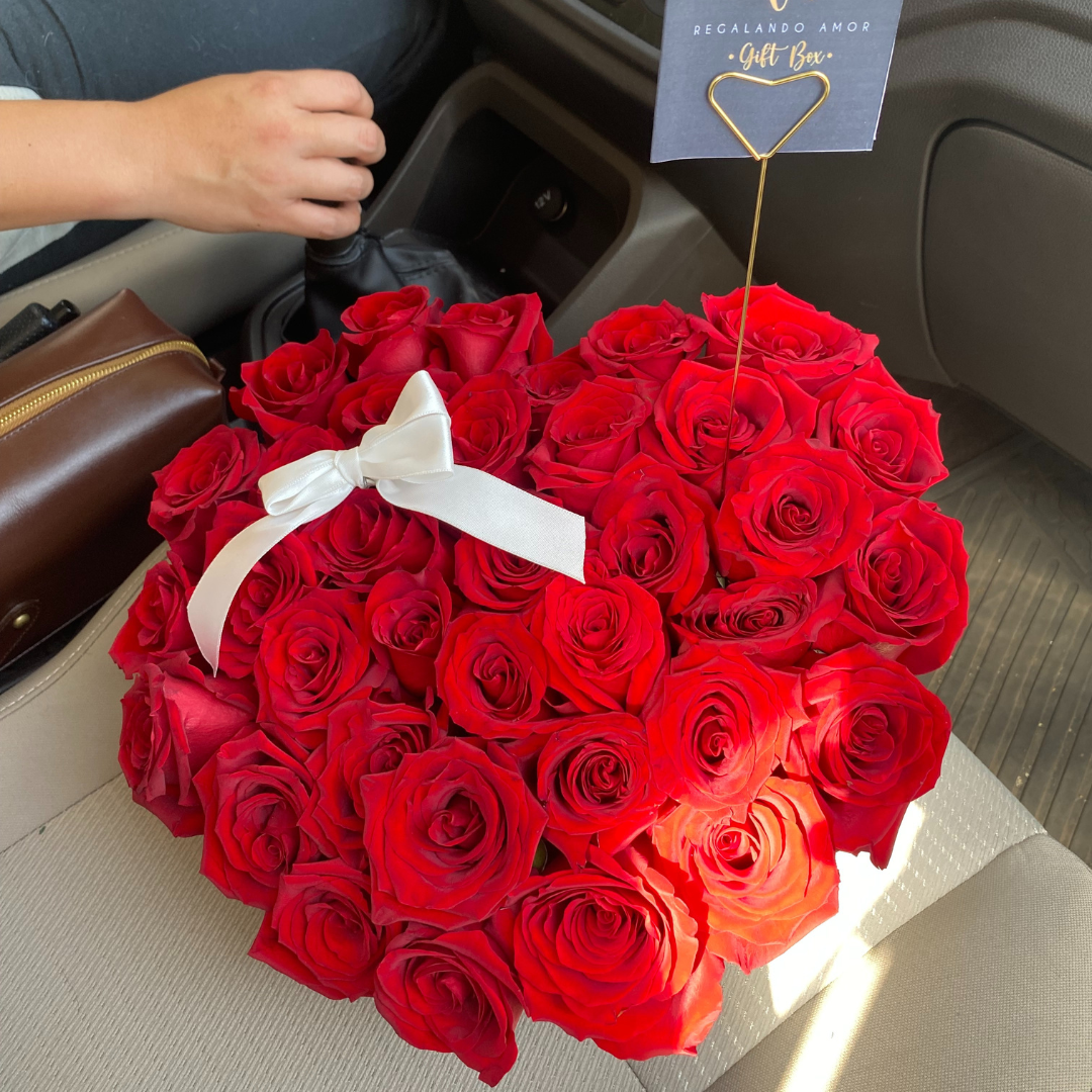 Box de 46 rosas rojas