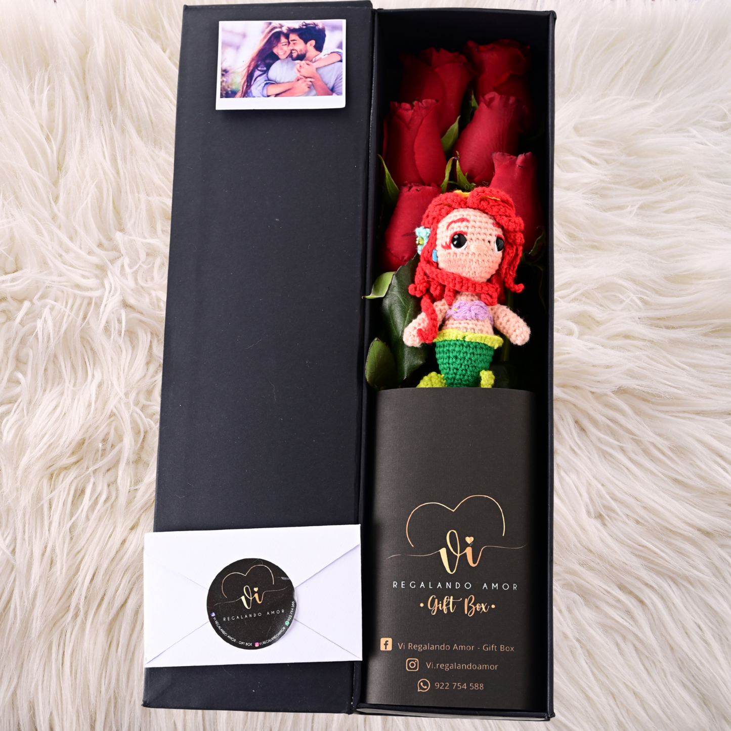 Box Luxury Rosas Rojas + Ariel