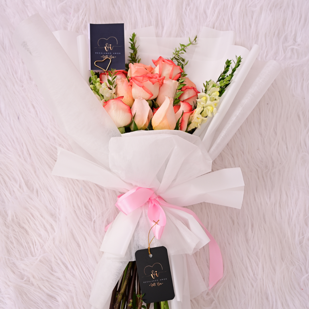 ramo de 12 rosas