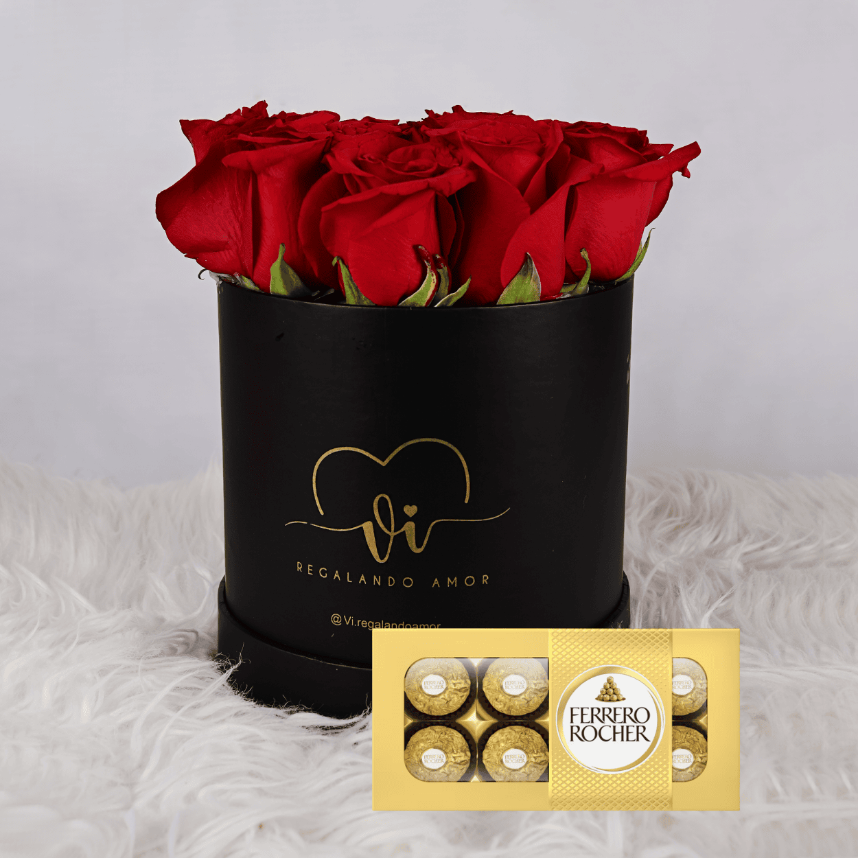 Box clasico de rosas rojas + Chocolate