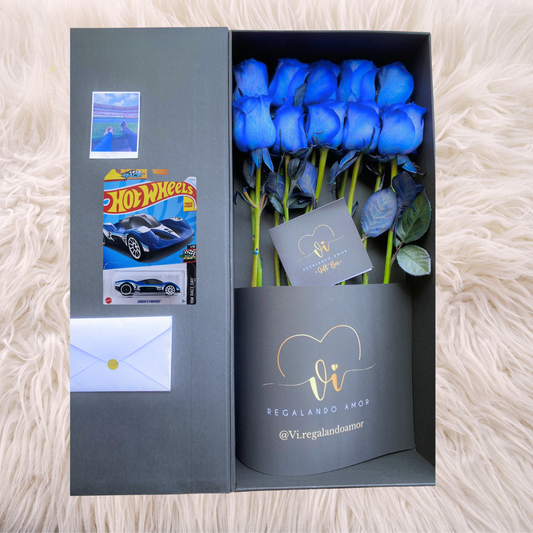 Box Imperial 10 Rosas Azules + Carrito Hot Wheels