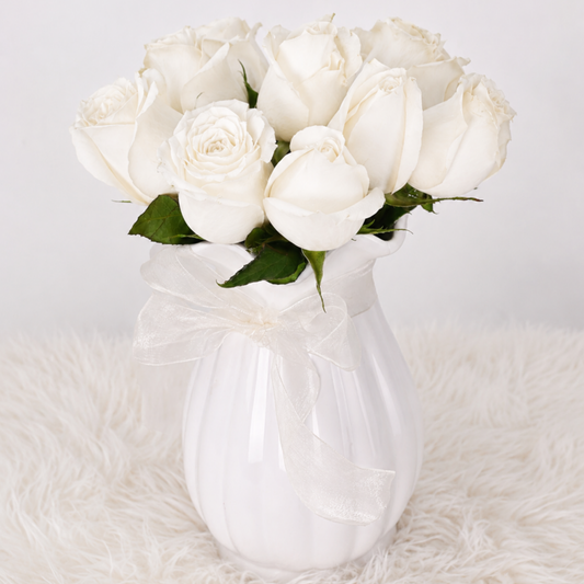 Florero Emma con 12 Rosas Blancas 🤍🌹