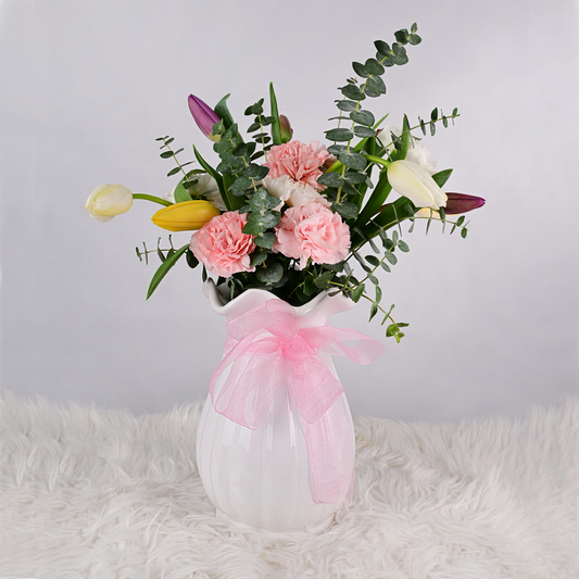 Arreglo Floral Esmeralda – Florero de 10 Tulipanes