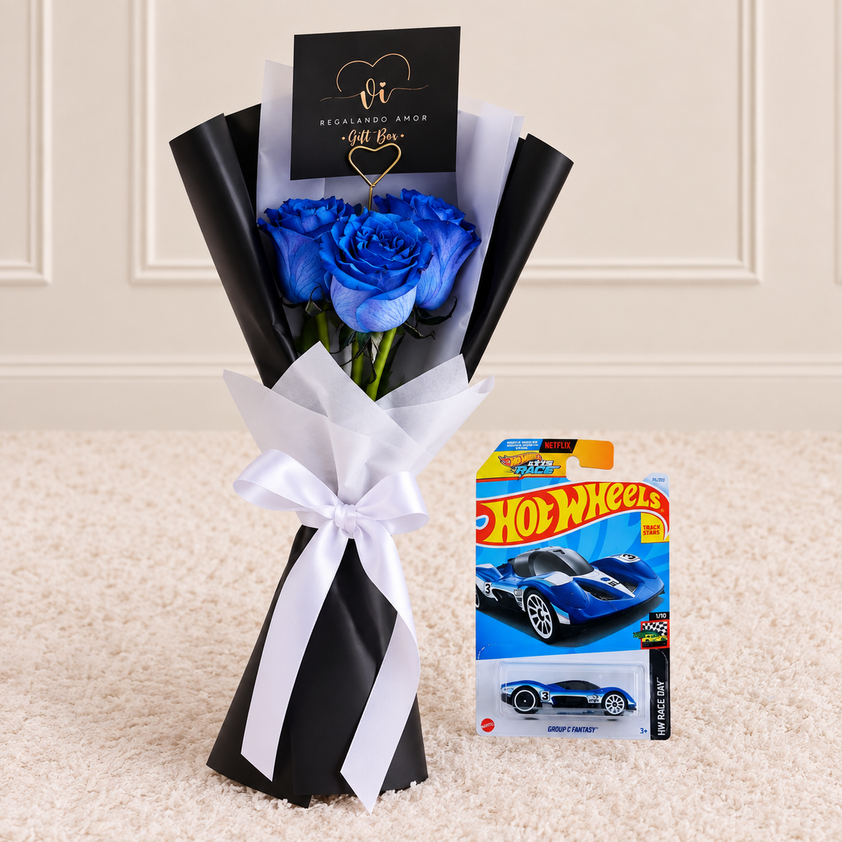 Mini Ramo de 3 Rosas Azules + Carrito Hot Wheels