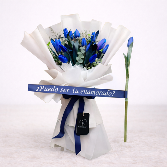 Ramo Giorgia – 15 Tulipanes Azules + Cinta