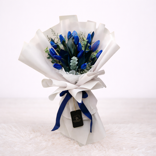 Ramo Giorgia – 15 Tulipanes Azules