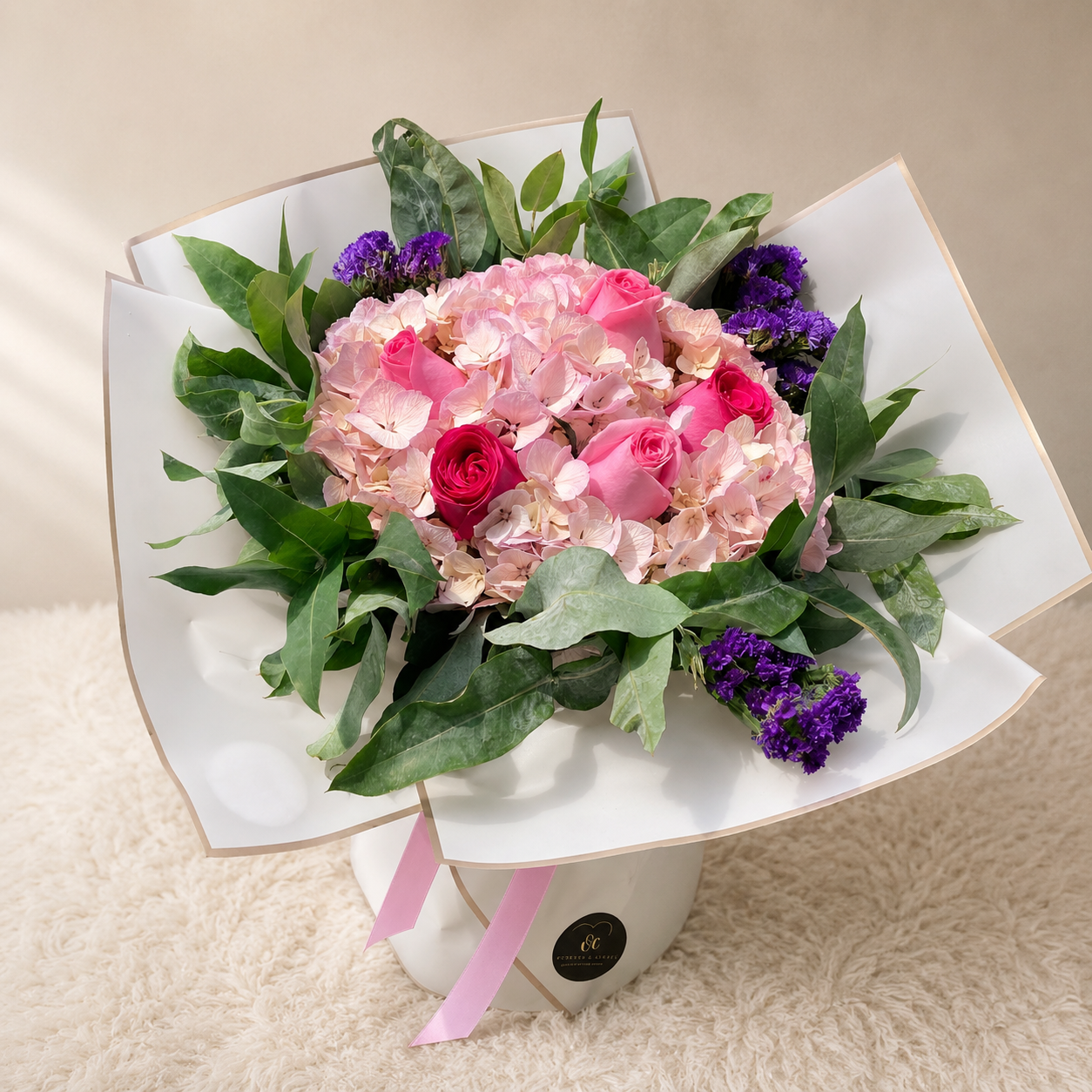 Ramo Abril Hortencias y Rosas Rosadas