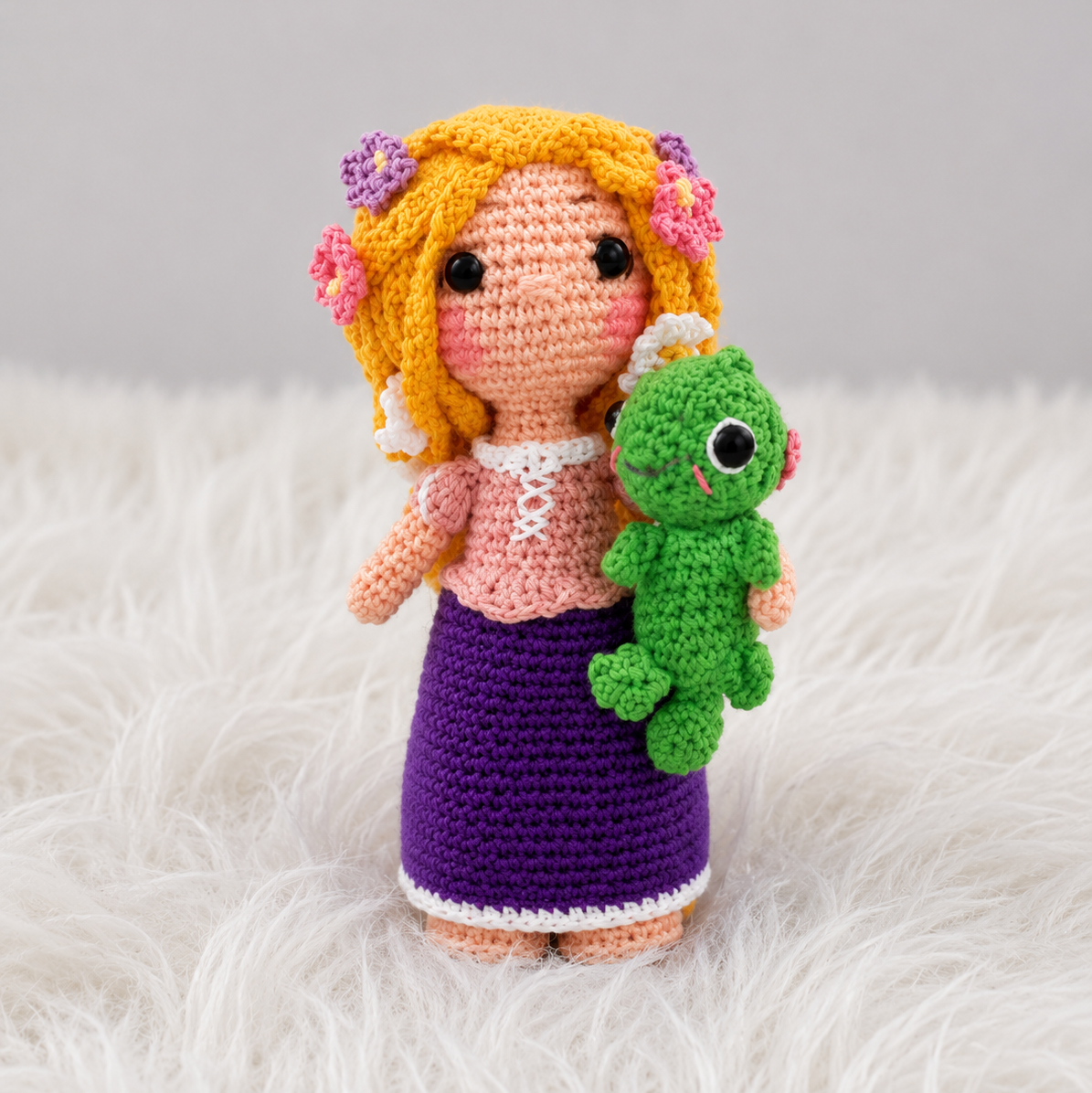 Amigurumi Rapunzel + Pascal