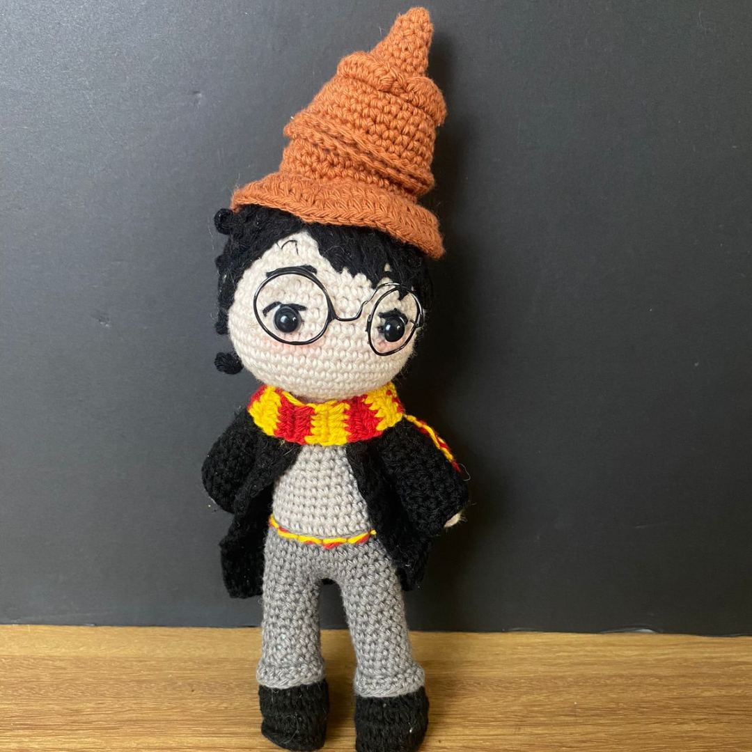 Harry Potter de 15 cm de altura,