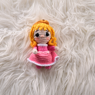 Amigurumi Princesa Aurora – Tamaño Pequeño