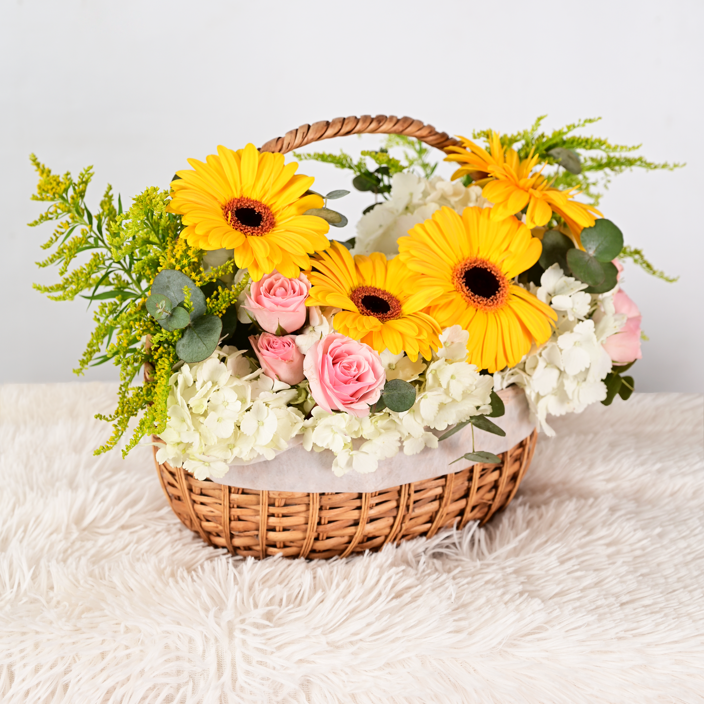 Canasta Kira - Flores amarillas