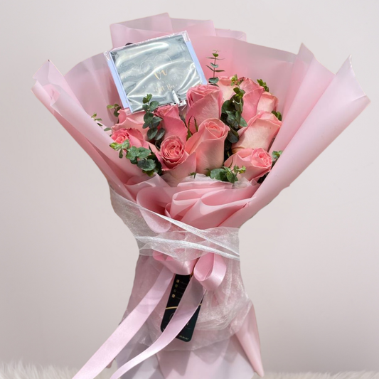 Ramo Violeta - Rosas rosadas