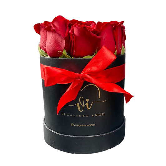 Box Clasico 12 rosas rojas