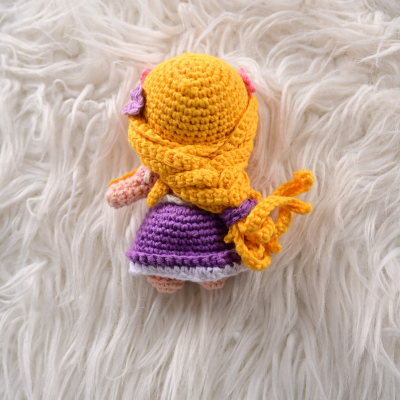 Amigurumi Rapunzel – Tamaño Pequeño