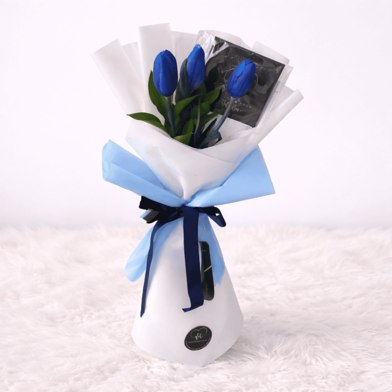 Mini Ramo 3 Tulipanes Azules Pigmentados