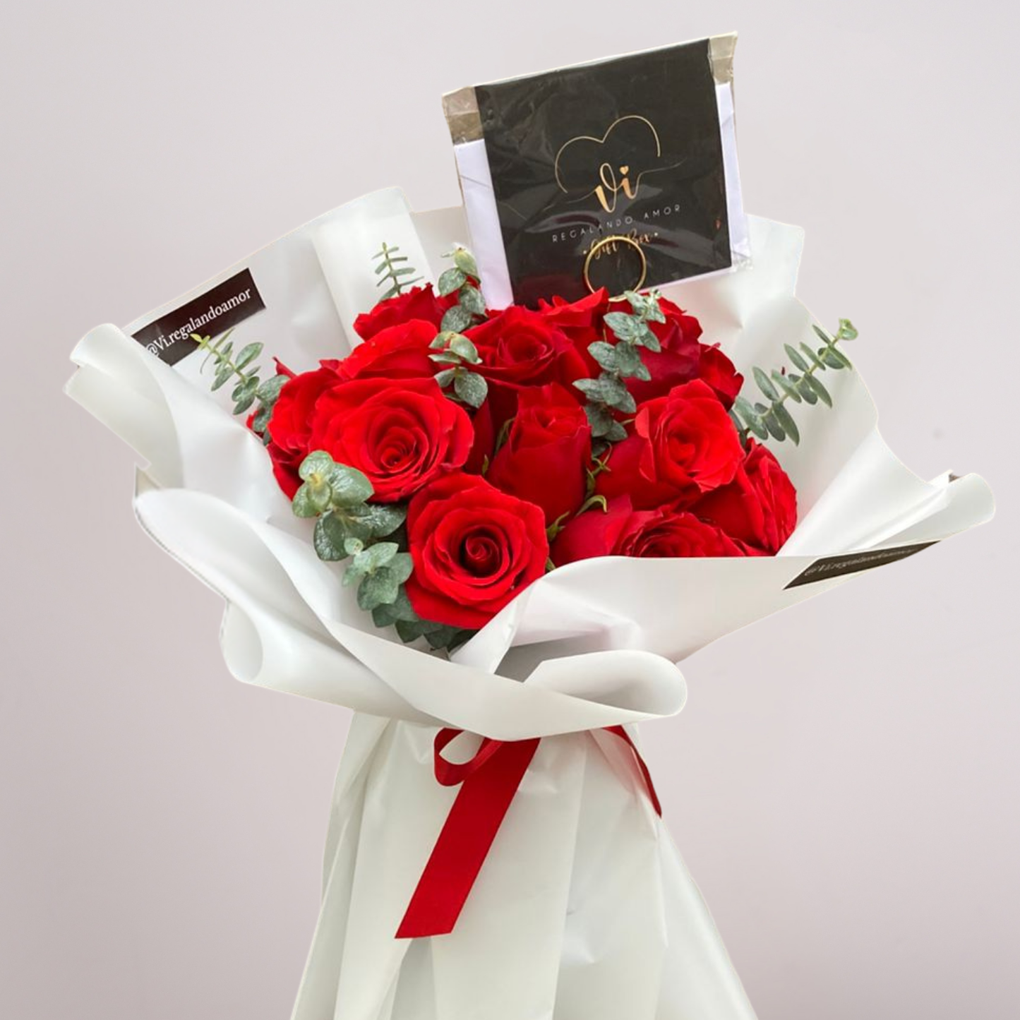 Ramo Amanda -  rosas rojas