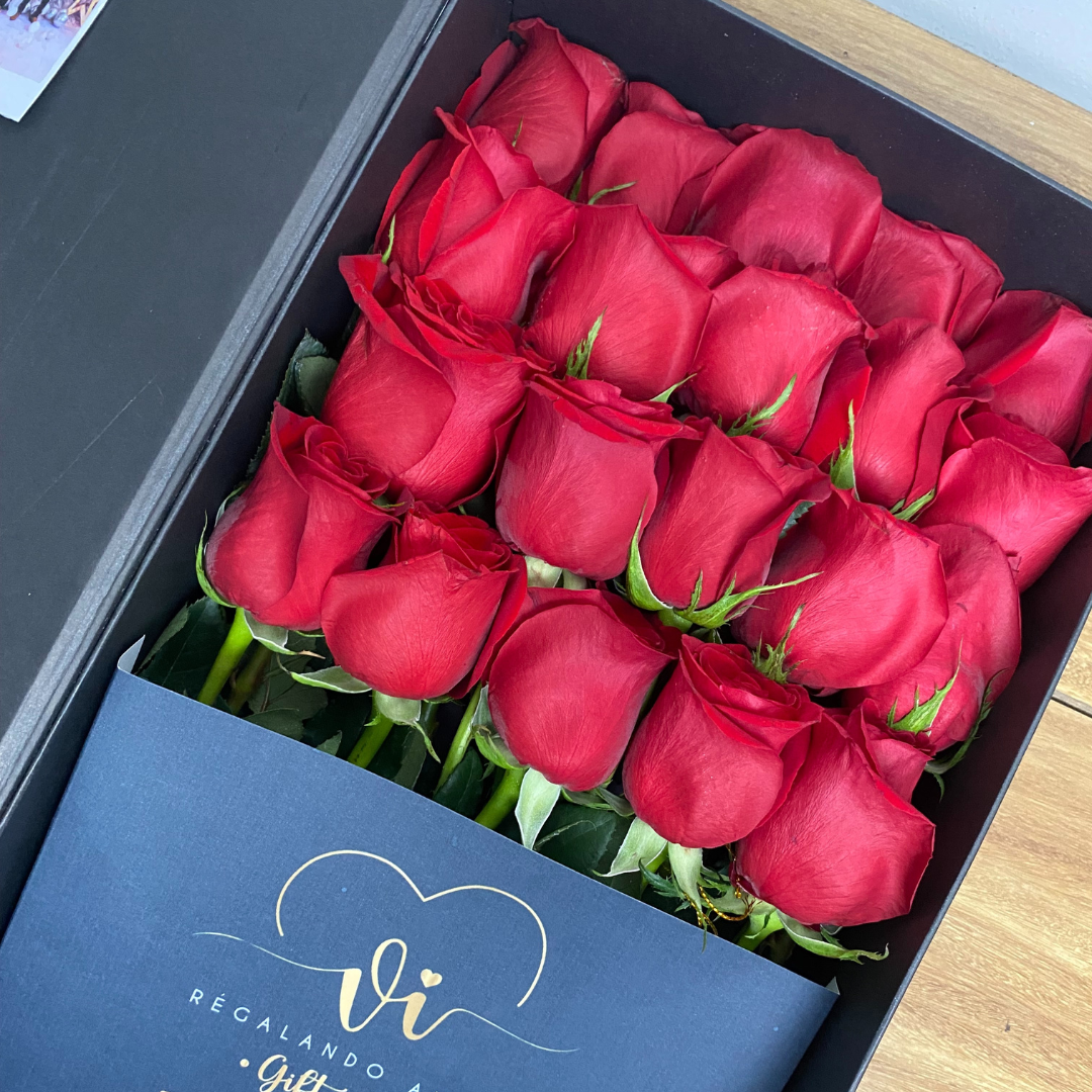 Box Luxury Imperial 20 rosas rojas